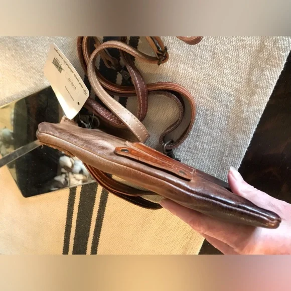 NWT Bed Stu Leather Viana Crossbody Belt Bag Wristlet Cafe Latte MSRP $180 - Picture 8 of 13